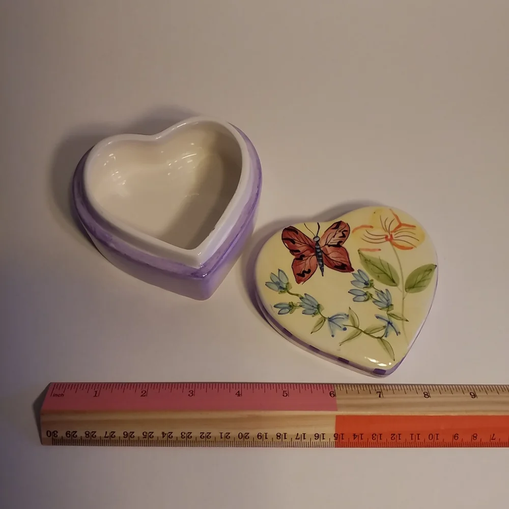 N/A ceramic heart